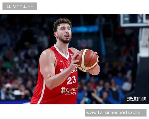 火箭新赛季寄希望于申京期待他能实现场均23分10篮板7助攻的华丽数据