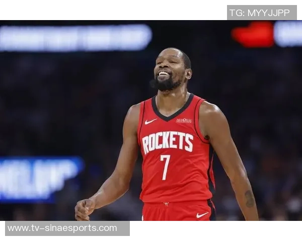 杜兰特赞阿门持球能力出色三分球自信决策无懈可击