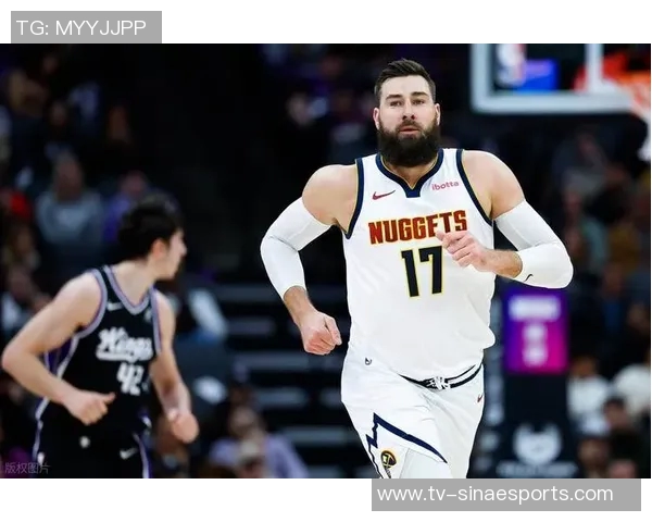 约基奇半场表现低迷仅得10分三分球6投全失状态堪忧